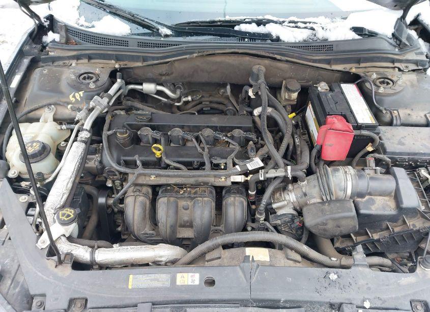 Photo 10 of 2010 Ford Fusion SE (VIN 3FAHP0HA9AR405809)