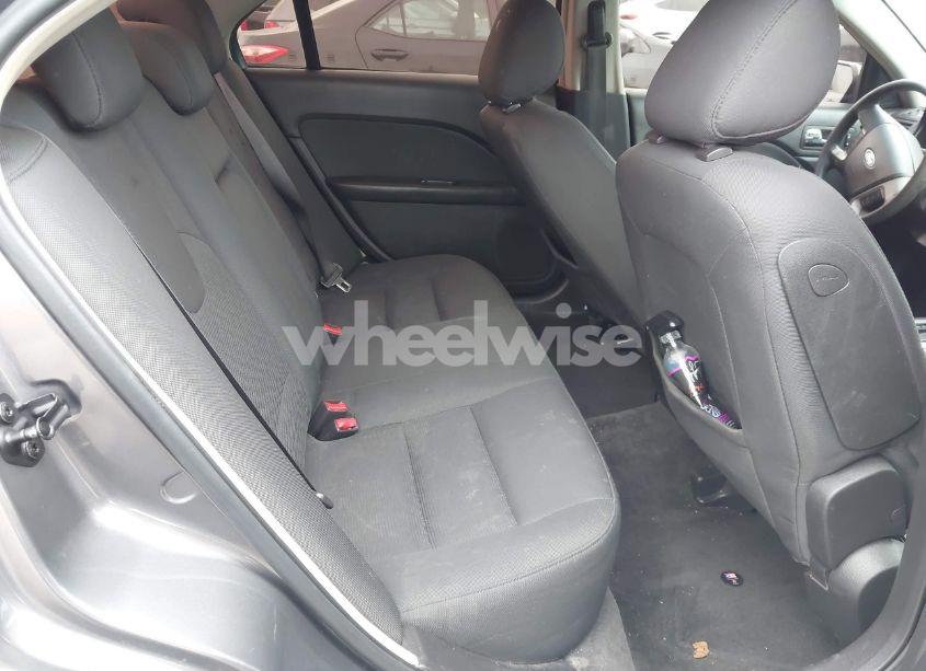 Photo 8 of 2010 Ford Fusion SE (VIN 3FAHP0HA9AR418026)