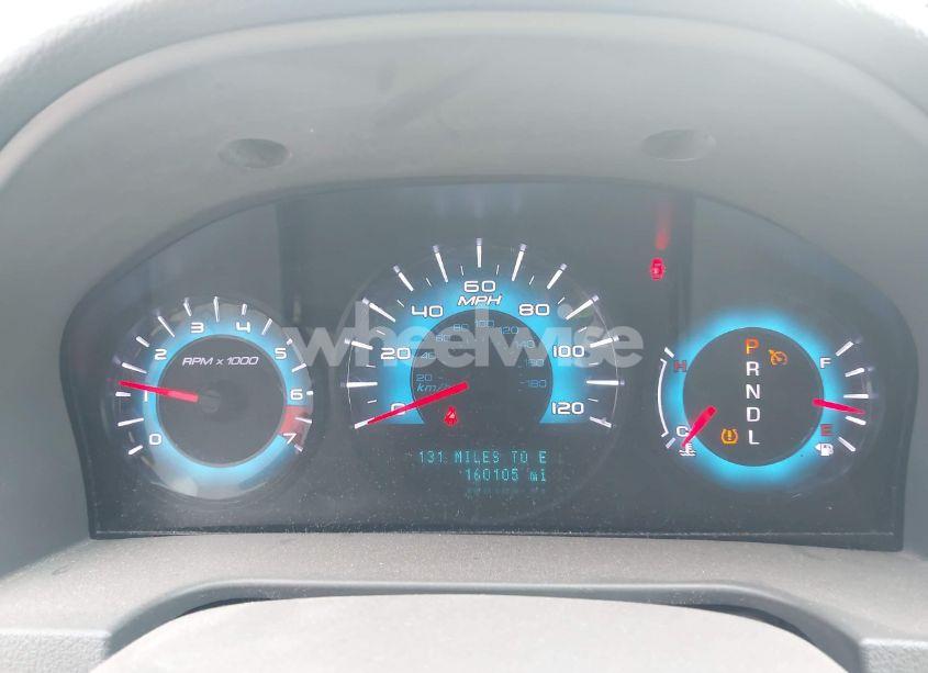 Photo 7 of 2010 Ford Fusion SE (VIN 3FAHP0HA9AR430936)