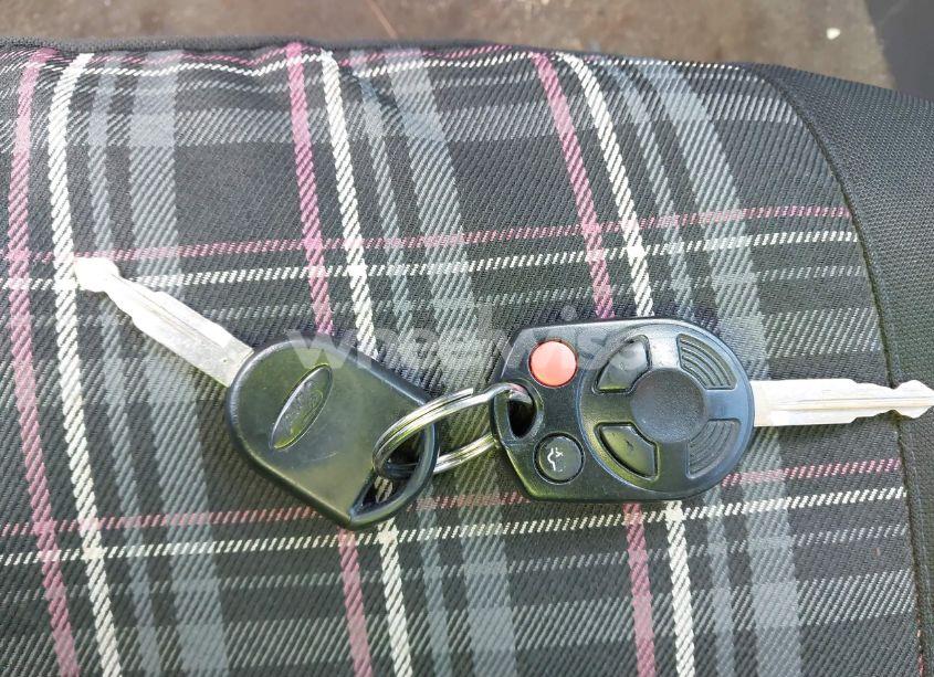 Photo 11 of 2011 Ford Fusion SE (VIN 3FAHP0HA9BR103051)