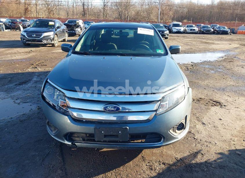 Photo 12 of 2011 Ford Fusion SE (VIN 3FAHP0HA9BR146613)