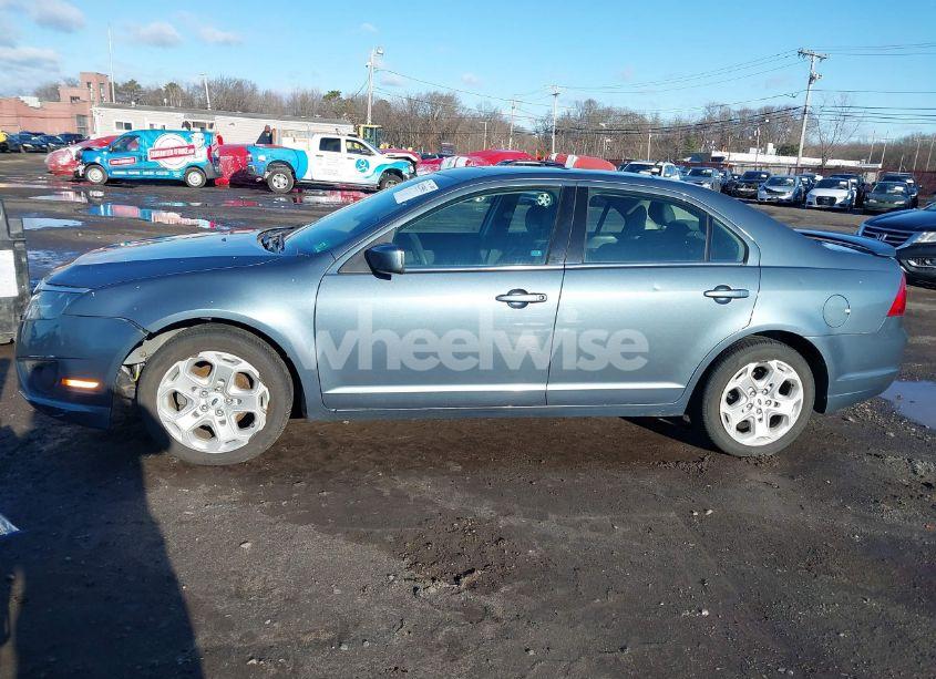 Photo 14 of 2011 Ford Fusion SE (VIN 3FAHP0HA9BR146613)