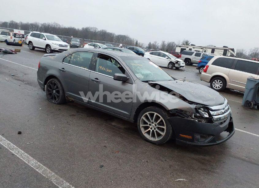 2011 Ford Fusion SE (VIN 3FAHP0HA9BR147650) main photo