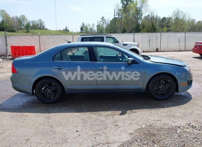 Photo 14 of 2011 Ford Fusion SE (VIN 3FAHP0HA9BR159555)