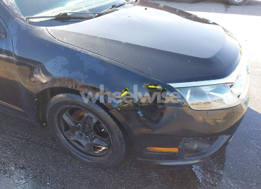 Photo 13 of 2011 Ford Fusion SE (VIN 3FAHP0HA9BR190885)