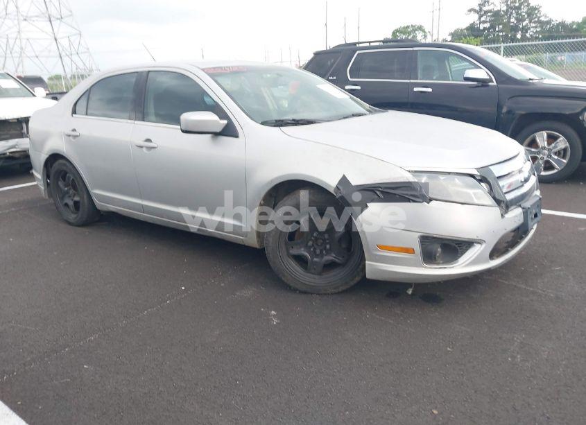 2011 Ford Fusion SE (VIN 3FAHP0HA9BR206583) main photo