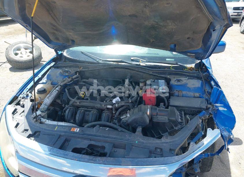 Photo 10 of 2011 Ford Fusion SE (VIN 3FAHP0HA9BR244203)