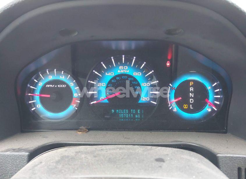 Photo 7 of 2011 Ford Fusion SE (VIN 3FAHP0HA9BR255721)