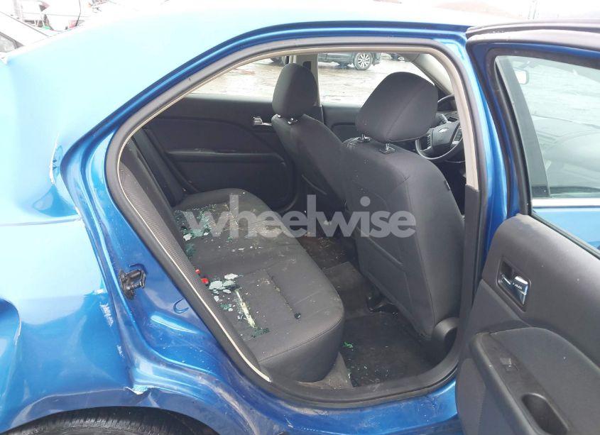 Photo 8 of 2011 Ford Fusion SE (VIN 3FAHP0HA9BR255721)