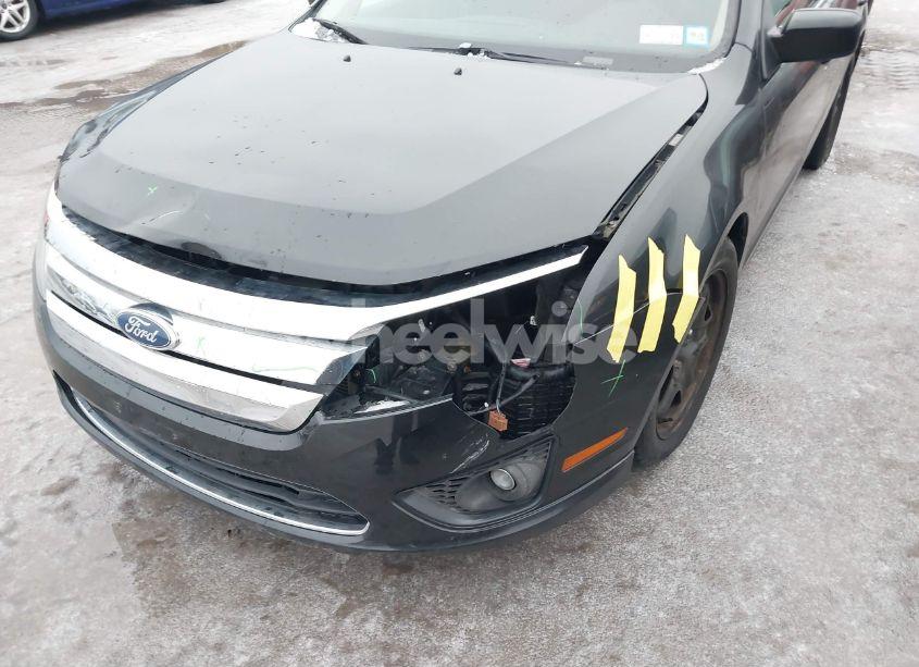 Photo 6 of 2011 Ford Fusion SE (VIN 3FAHP0HA9BR328425)