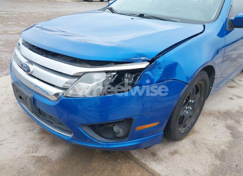 Photo 6 of 2011 Ford Fusion SE (VIN 3FAHP0HA9BR342373)