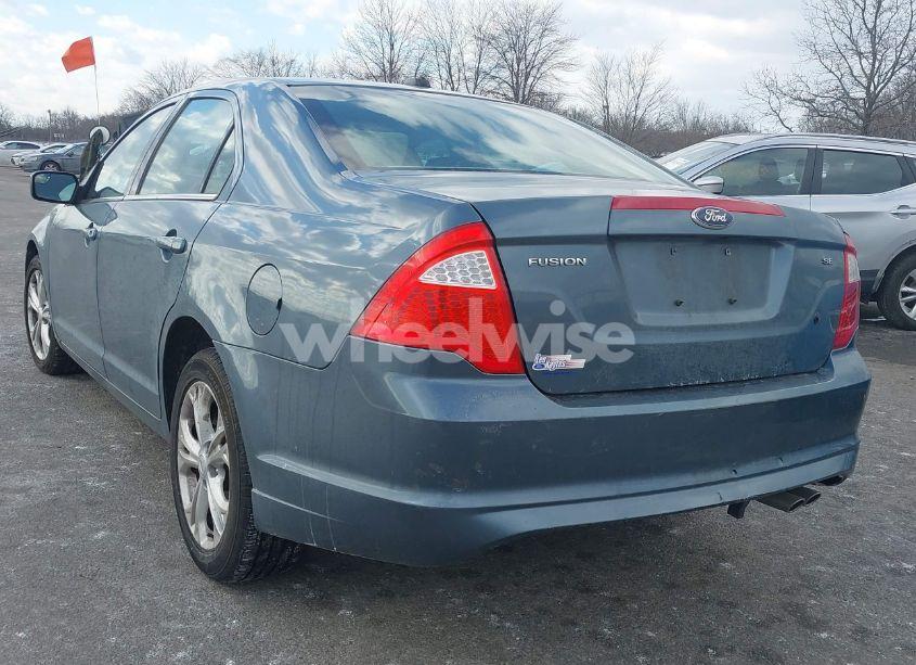 Photo 3 of 2012 Ford Fusion SE (VIN 3FAHP0HA9CR101298)