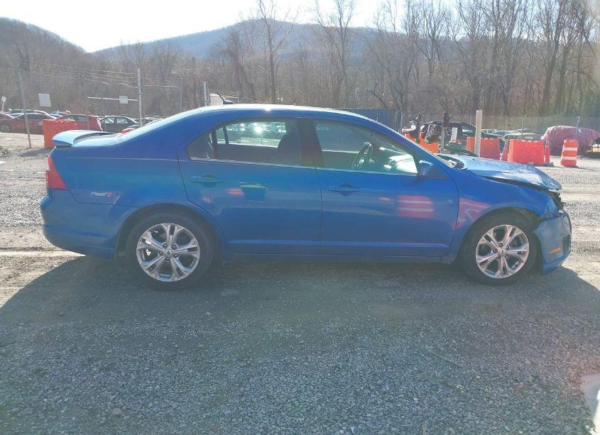 Photo 13 of 2012 Ford Fusion SE (VIN 3FAHP0HA9CR135418)