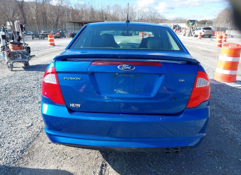 Photo 16 of 2012 Ford Fusion SE (VIN 3FAHP0HA9CR135418)
