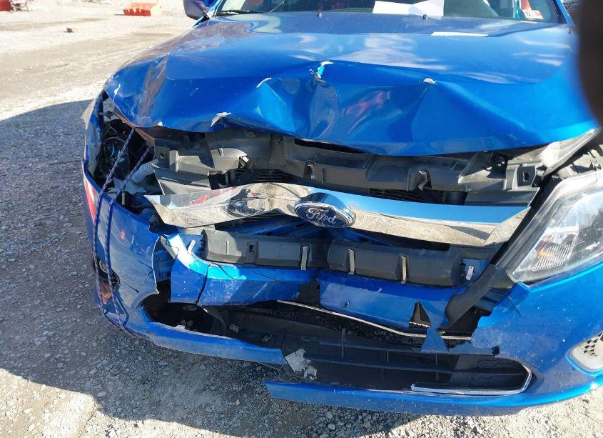 Photo 6 of 2012 Ford Fusion SE (VIN 3FAHP0HA9CR135418)