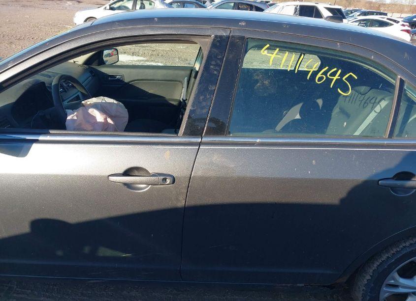 Photo 14 of 2012 Ford Fusion SE (VIN 3FAHP0HA9CR170332)