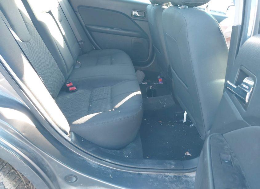 Photo 8 of 2012 Ford Fusion SE (VIN 3FAHP0HA9CR170332)