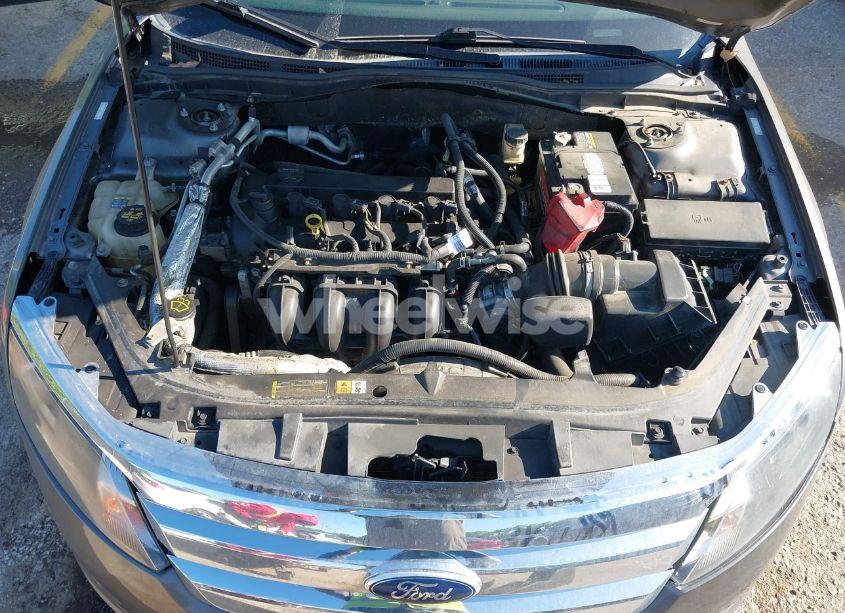 Photo 10 of 2012 Ford Fusion SE (VIN 3FAHP0HA9CR171027)