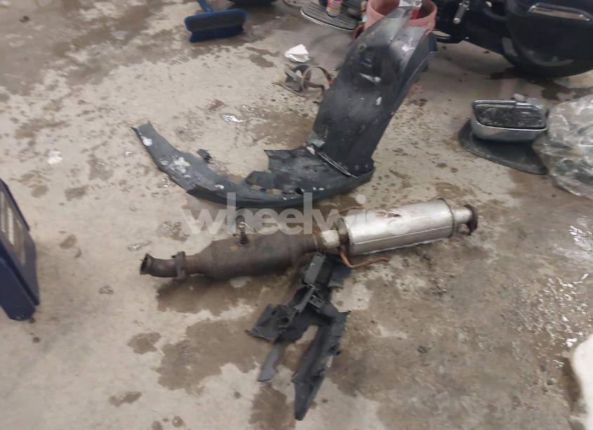 Photo 12 of 2012 Ford Fusion SE (VIN 3FAHP0HA9CR177815)