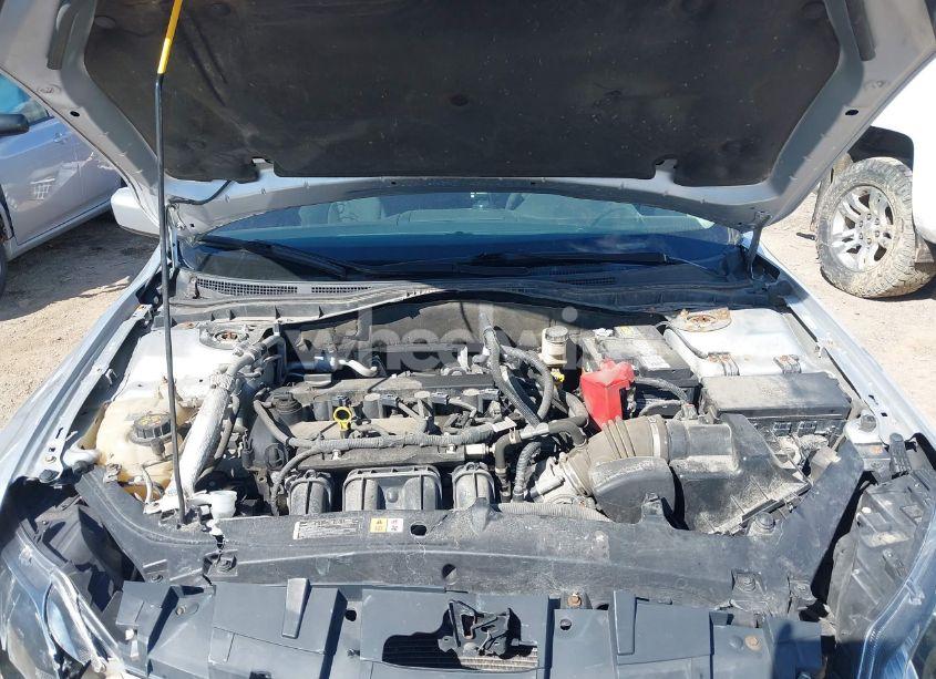 Photo 10 of 2012 Ford Fusion SE (VIN 3FAHP0HA9CR210330)