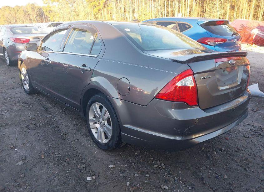 Photo 3 of 2012 Ford Fusion SE (VIN 3FAHP0HA9CR232876)