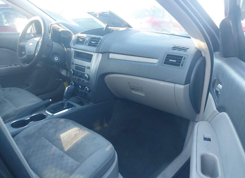 Photo 5 of 2012 Ford Fusion SE (VIN 3FAHP0HA9CR232876)