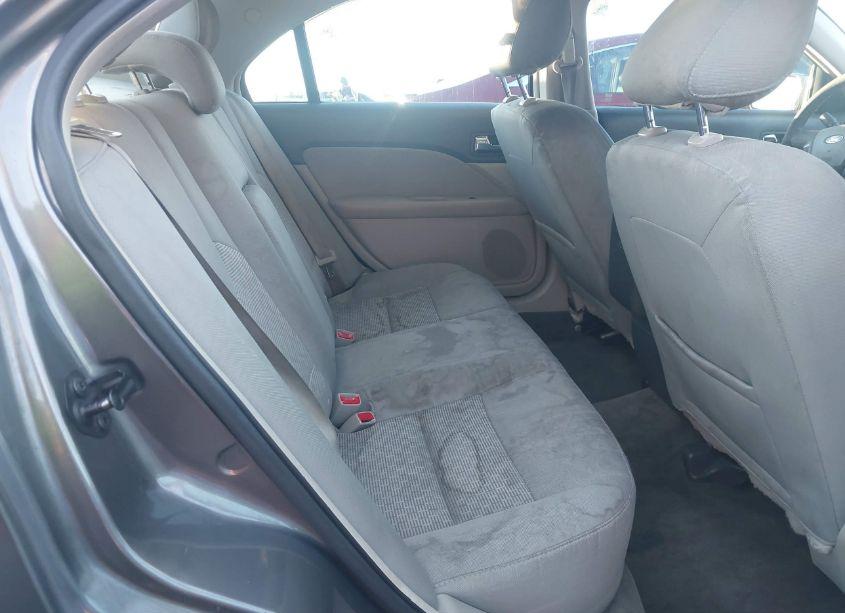 Photo 8 of 2012 Ford Fusion SE (VIN 3FAHP0HA9CR232876)