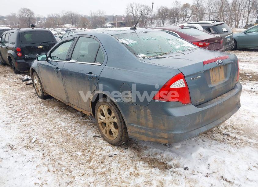 Photo 3 of 2012 Ford Fusion SE (VIN 3FAHP0HA9CR317006)