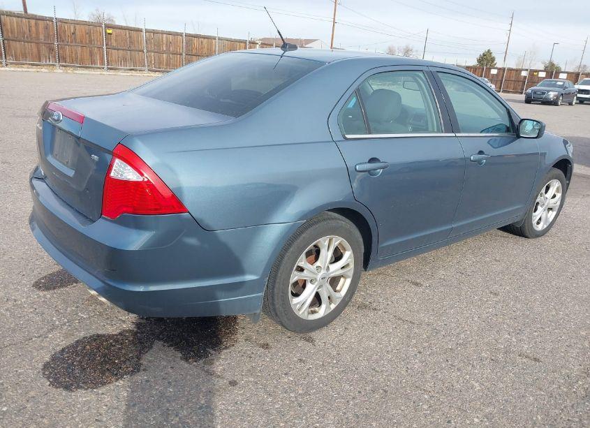 Photo 4 of 2012 Ford Fusion SE (VIN 3FAHP0HA9CR390974)