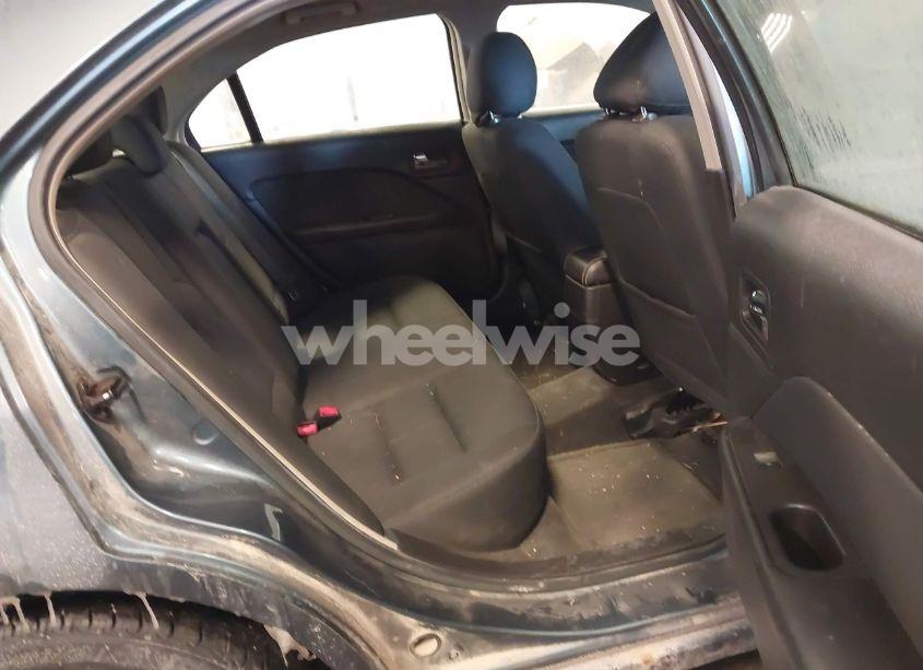 Photo 8 of 2012 Ford Fusion SE (VIN 3FAHP0HA9CR391364)