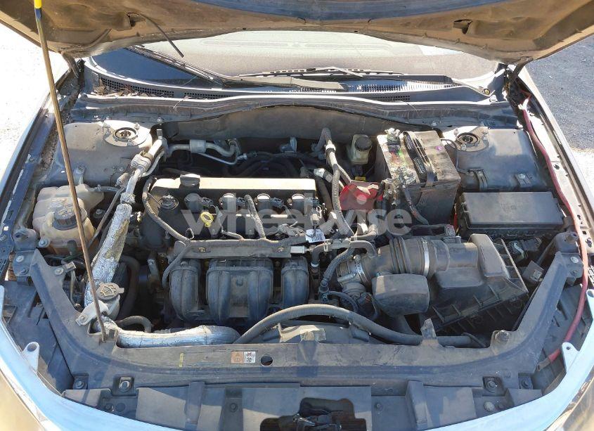 Photo 10 of 2012 Ford Fusion SE (VIN 3FAHP0HA9CR395947)