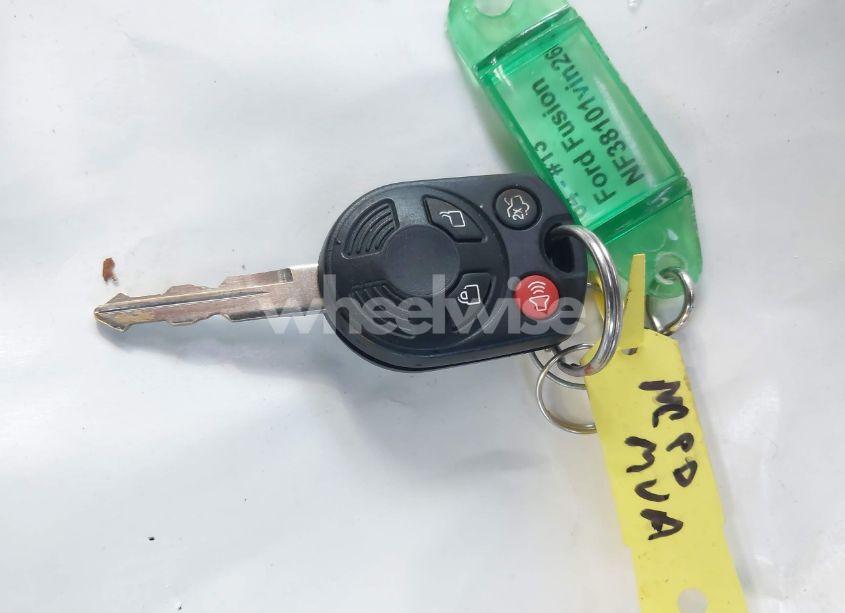 Photo 11 of 2012 Ford Fusion SE (VIN 3FAHP0HA9CR426064)