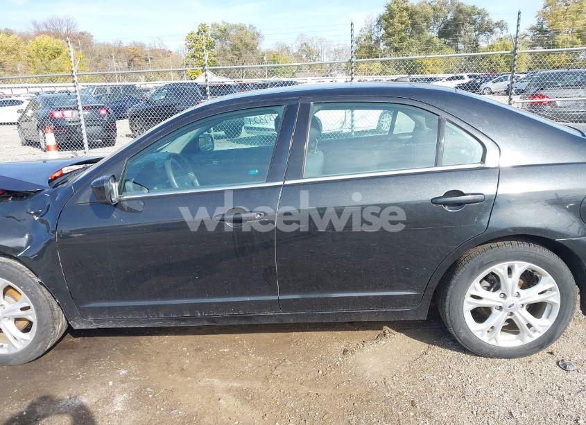 Photo 15 of 2012 Ford Fusion SE (VIN 3FAHP0HA9CR430583)