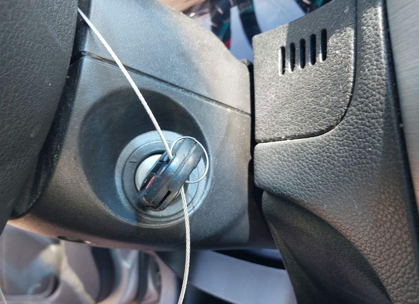 Photo 11 of 2010 Ford Fusion SE (VIN 3FAHP0HAXAR213895)