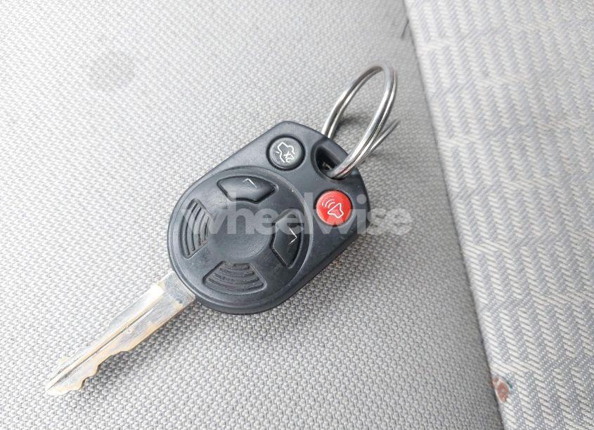 Photo 11 of 2010 Ford Fusion SE (VIN 3FAHP0HAXAR275460)