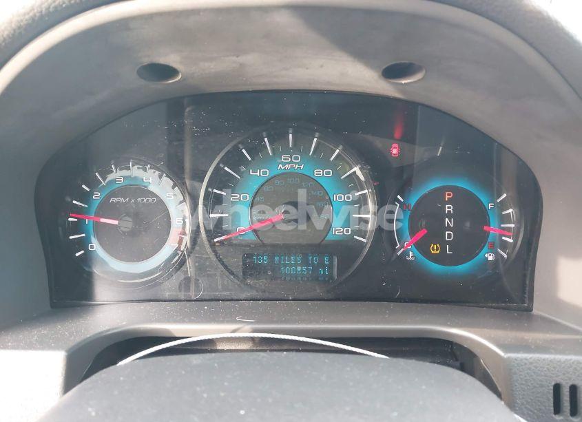 Photo 7 of 2010 Ford Fusion SE (VIN 3FAHP0HAXAR279234)
