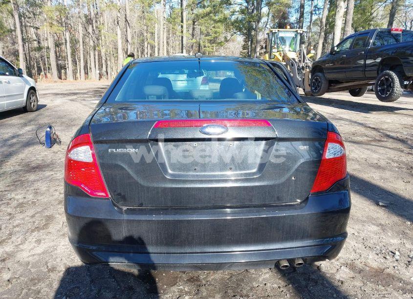 Photo 17 of 2010 Ford Fusion SE (VIN 3FAHP0HAXAR301944)