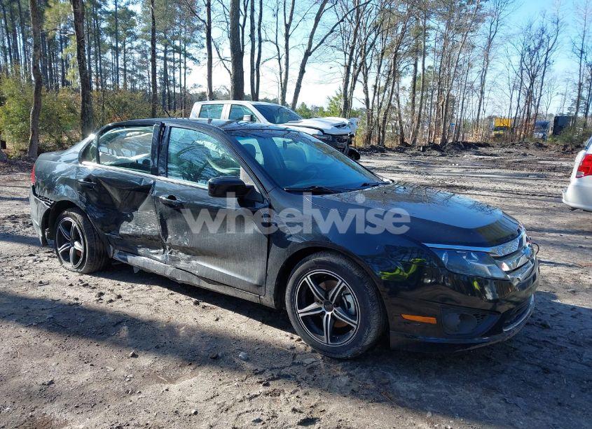 Photo 6 of 2010 Ford Fusion SE (VIN 3FAHP0HAXAR301944)