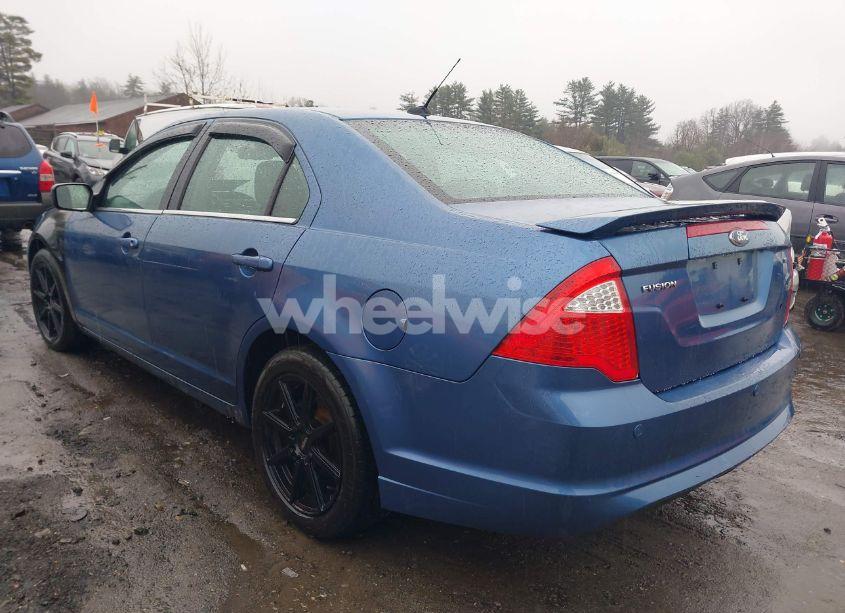 Photo 3 of 2010 Ford Fusion SE (VIN 3FAHP0HAXAR319540)