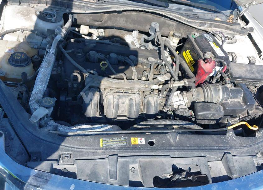 Photo 10 of 2010 Ford Fusion SE (VIN 3FAHP0HAXAR326097)