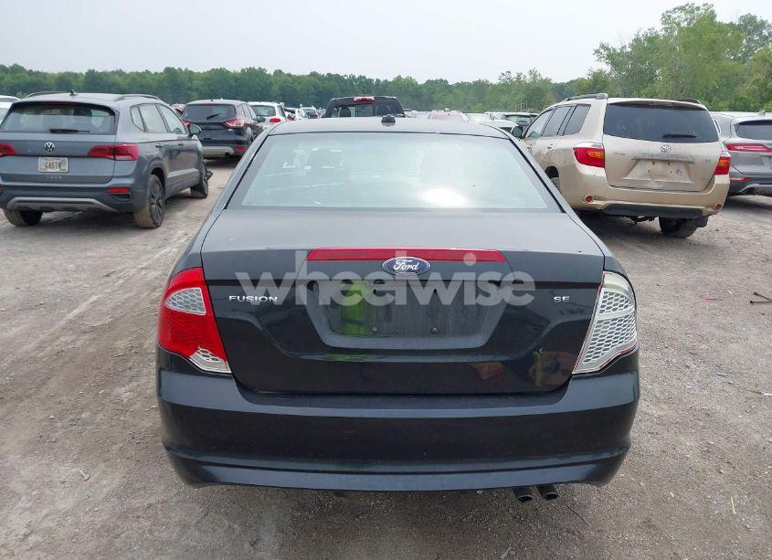 Photo 16 of 2010 Ford Fusion SE (VIN 3FAHP0HAXAR377857)