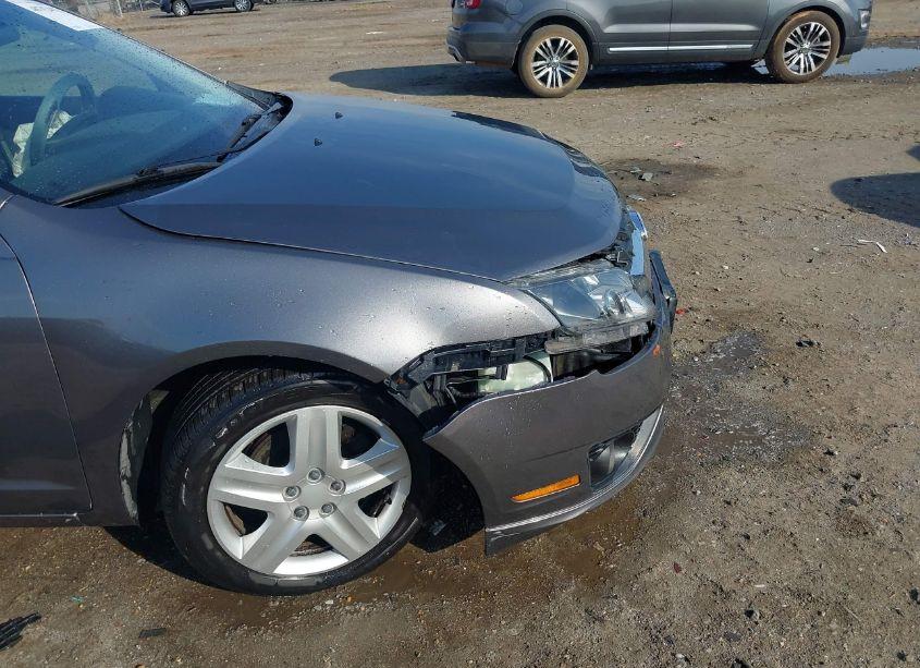 Photo 17 of 2010 Ford Fusion SE (VIN 3FAHP0HAXAR381424)