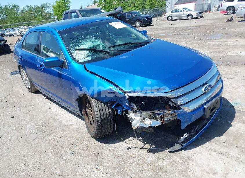 2011 Ford Fusion SE (VIN 3FAHP0HAXBR120134) main photo