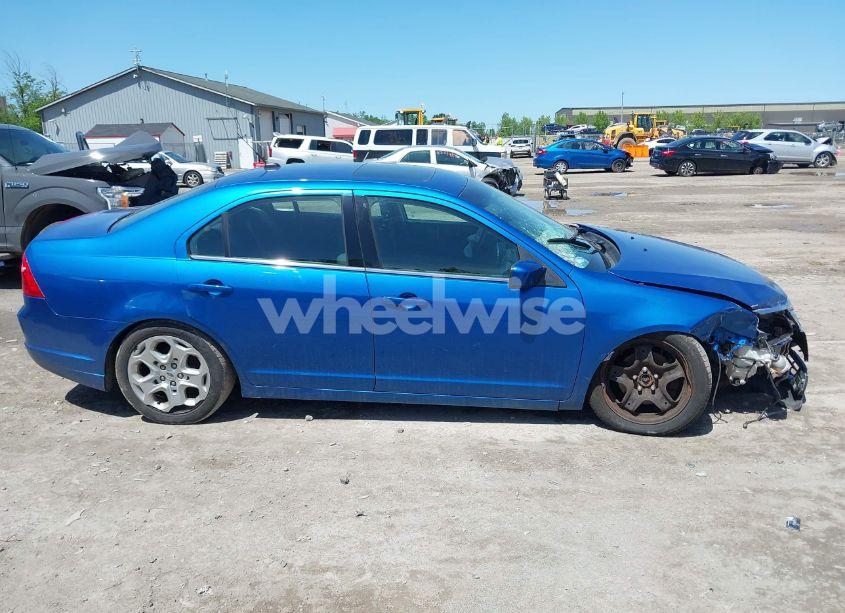 Photo 14 of 2011 Ford Fusion SE (VIN 3FAHP0HAXBR120134)