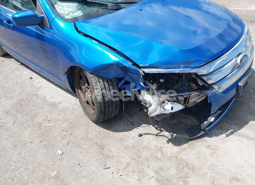 Photo 6 of 2011 Ford Fusion SE (VIN 3FAHP0HAXBR120134)