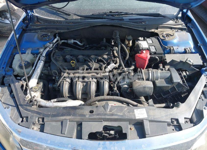 Photo 10 of 2011 Ford Fusion SE (VIN 3FAHP0HAXBR132185)