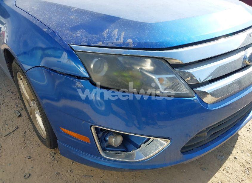 Photo 12 of 2011 Ford Fusion SE (VIN 3FAHP0HAXBR132185)