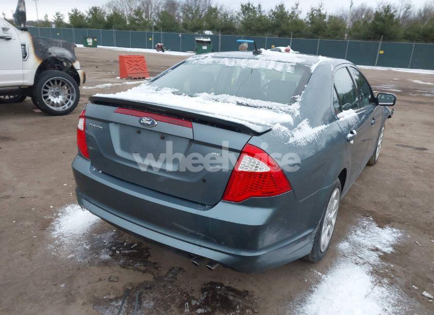 Photo 4 of 2011 Ford Fusion SE (VIN 3FAHP0HAXBR153764)