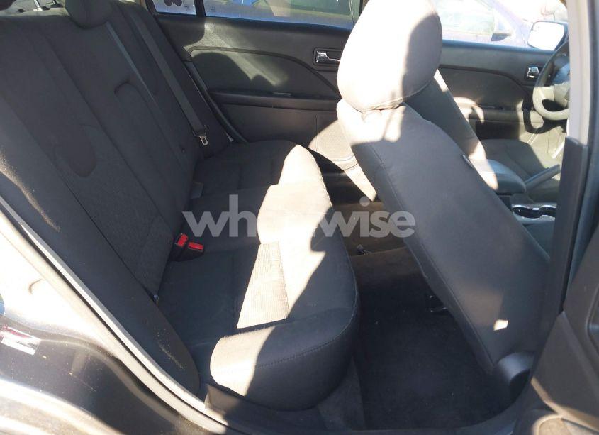 Photo 8 of 2011 Ford Fusion SE (VIN 3FAHP0HAXBR156969)