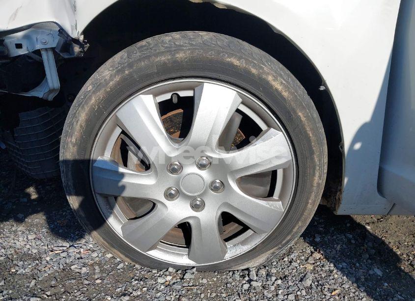 Photo 12 of 2011 Ford Fusion SE (VIN 3FAHP0HAXBR185047)